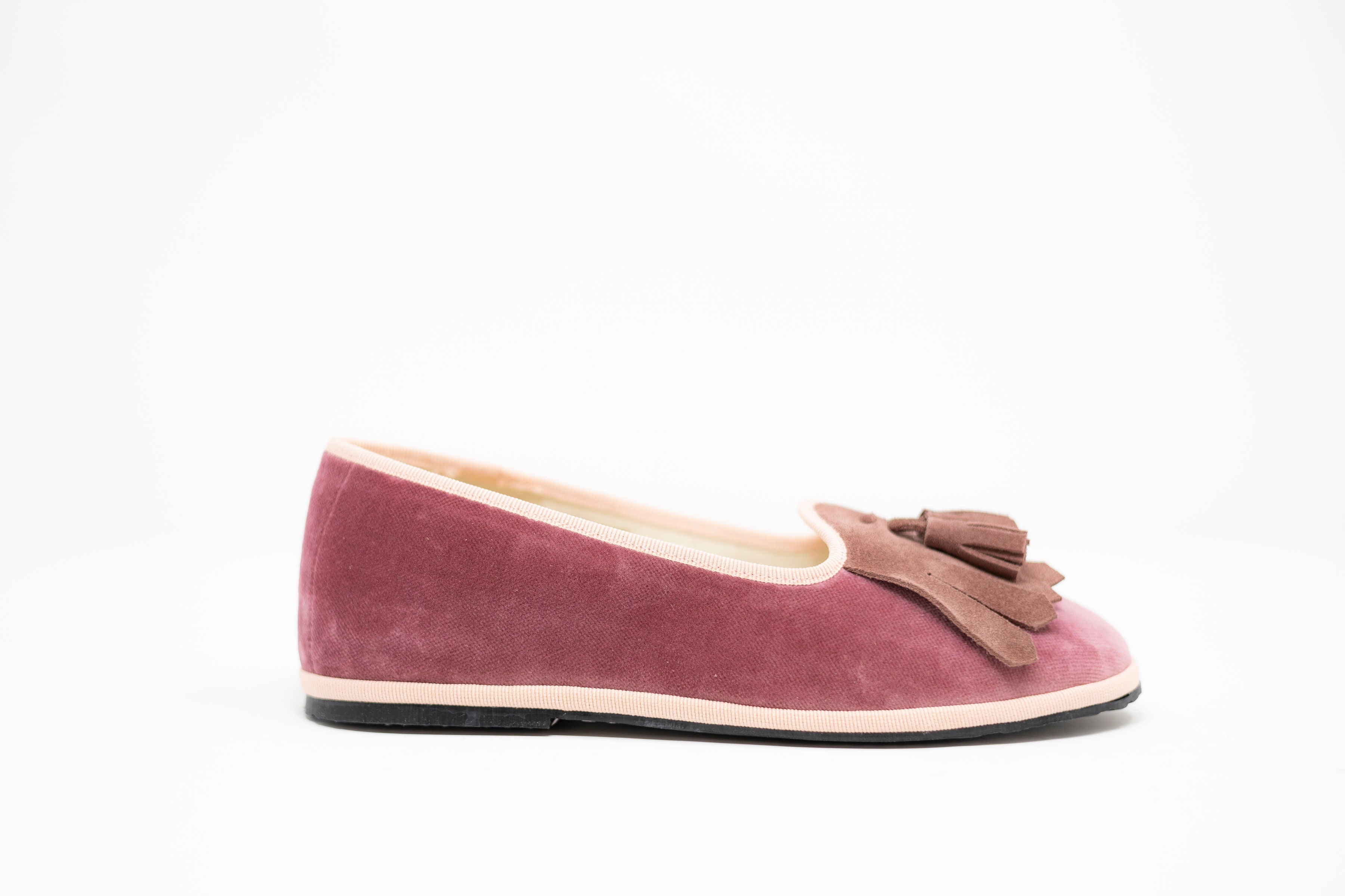 Handcrafted Gondolina Faloria fringe tassel flats in pink velvet, featuring authentic Venetian design, side
