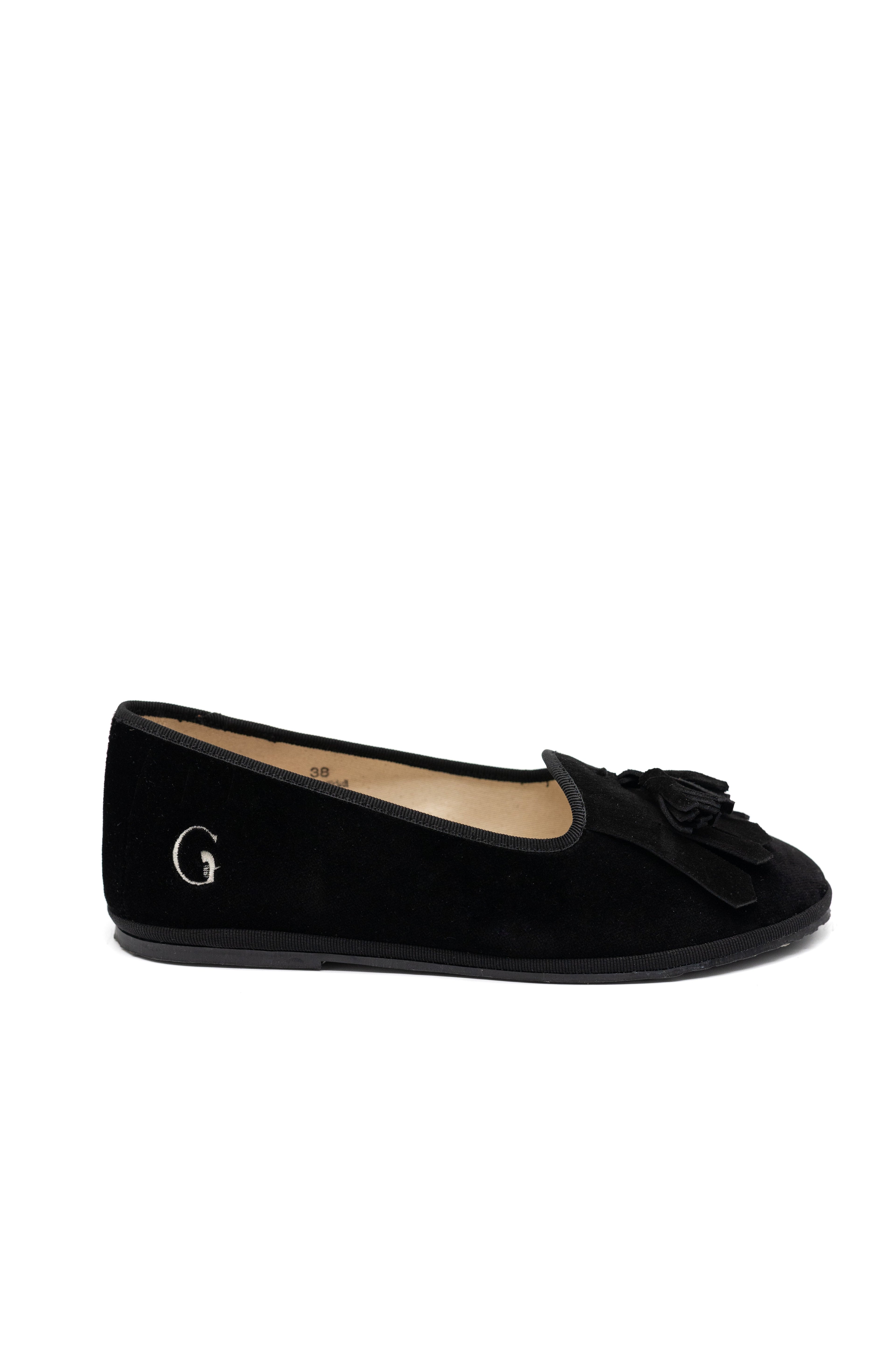 Handcrafted Gondolina Bigontina tassel flats in black velvet for women, featuring authentic Venetian design, side view