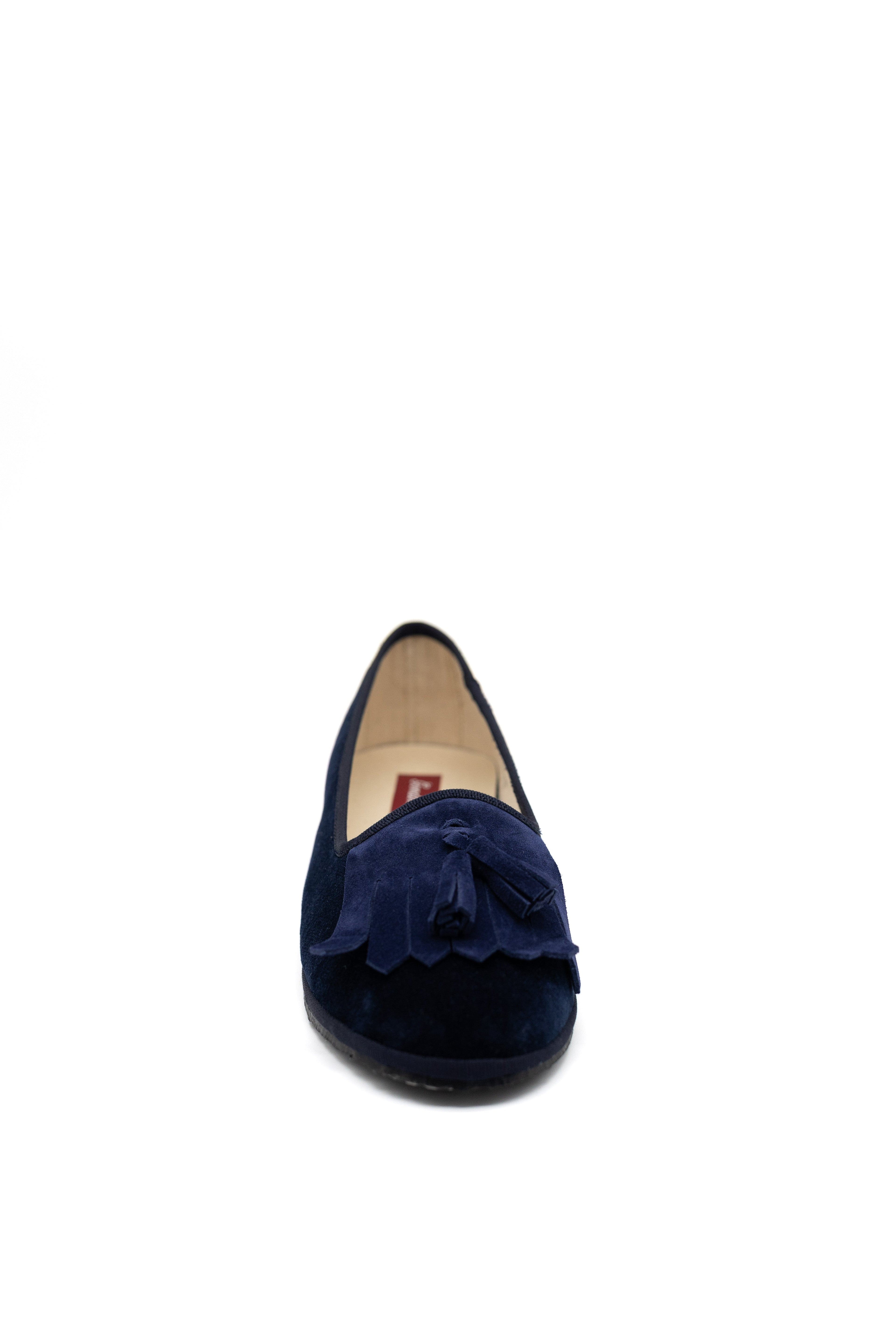 Handcrafted Gondolina Lagazuoi fringe tassel flats in blue velvet for women, featuring authentic Venetian design, front view
