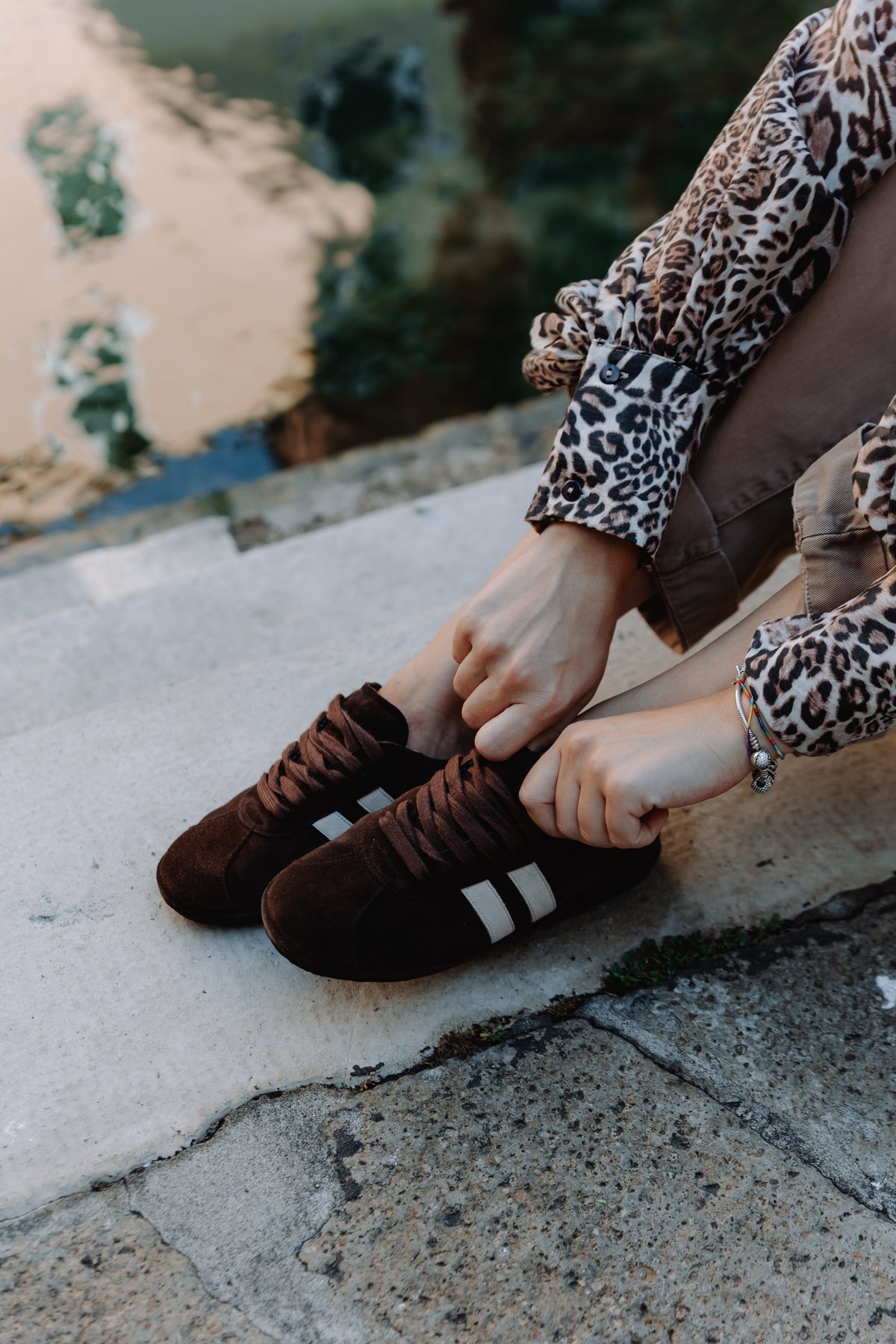 Gondolina Shoes Levante Sneakers in brown, detail worn by model 
