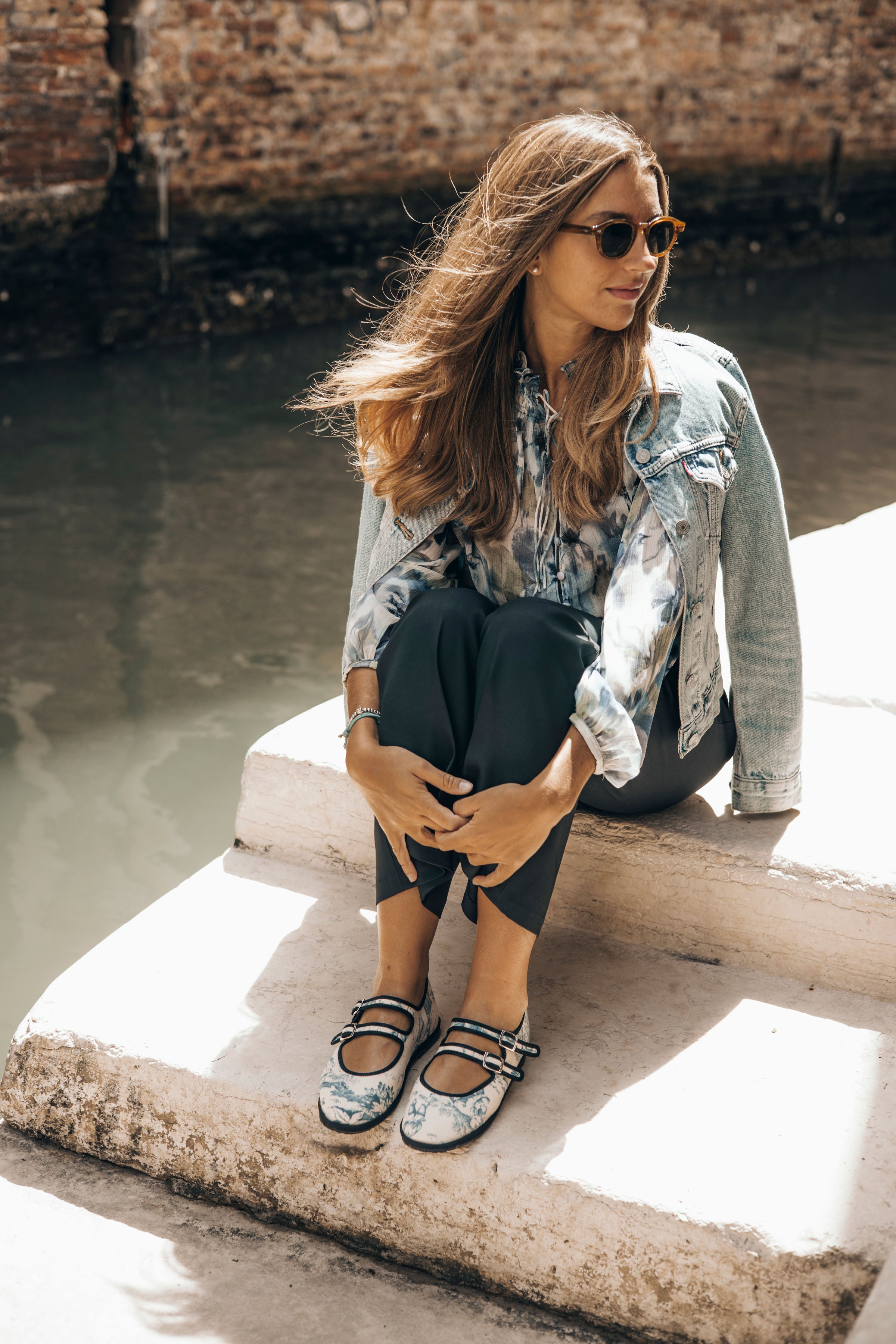 Made in Italy Gondolina Toule de Jouy Matry Jane shoes in blue white cotton, lifestyle