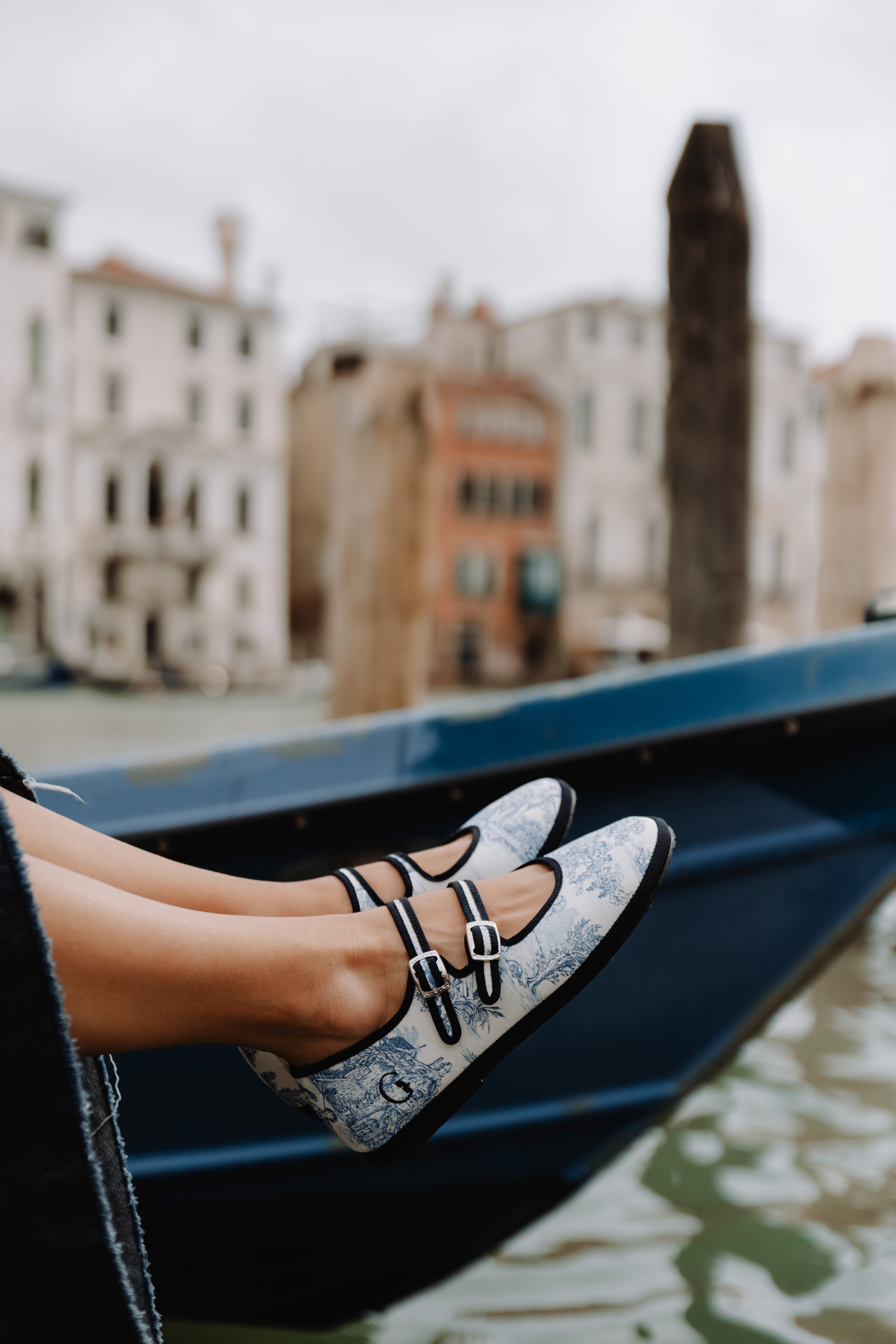 Made in Italy Gondolina Toule de Jouy Matry Jane shoes in blue white cotton, lifestyle