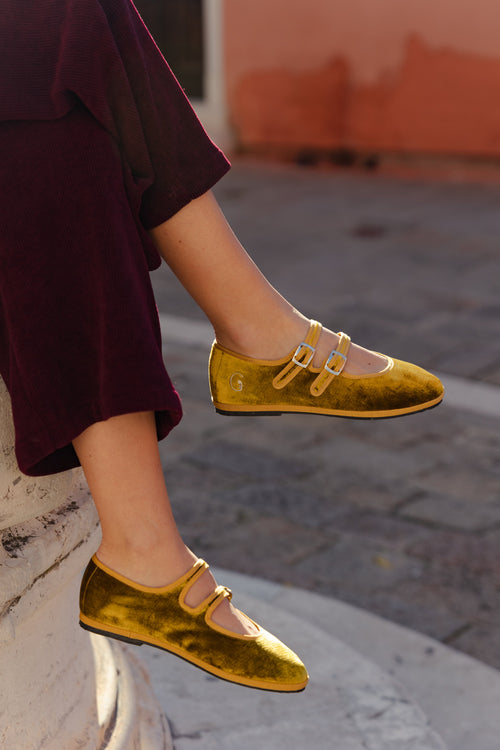 Gondolina Shoes Sospiri Mary Jane in gold yellow silk velvet, lifestyle view