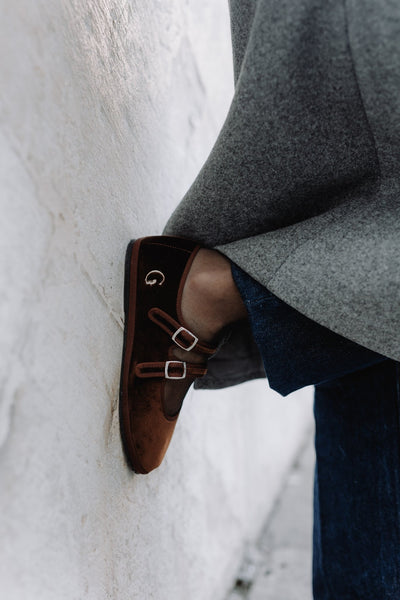 Gondolina Mary Jane Sigari espresso brown velvet lifestyle view